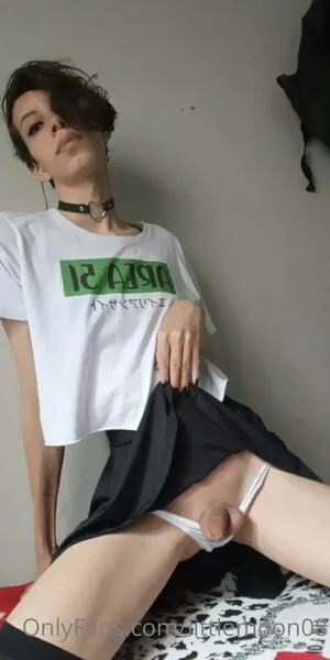 Fuckemily Thumbnail Picture