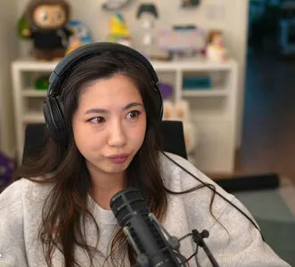 Fuslie OnlyFans Leaked Free Thumbnail Picture - #2HMObZ8BO1