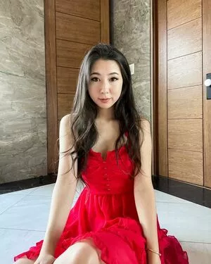 Fuslie OnlyFans Leaked Free Thumbnail Picture - #4r9752vBOl