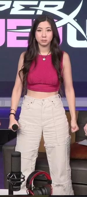 Fuslie OnlyFans Leaked Free Thumbnail Picture - #BBrdvWIJ1k