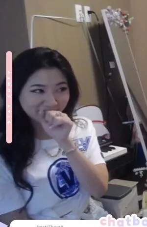Fuslie OnlyFans Leaked Free Thumbnail Picture - #DxjPJPex3W