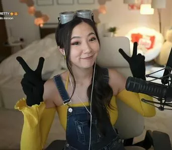 Fuslie OnlyFans Leaked Free Thumbnail Picture - #R57LZIqU3T