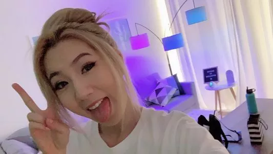 Fuslie OnlyFans Leaked Free Thumbnail Picture - #U5vHBAxwvu