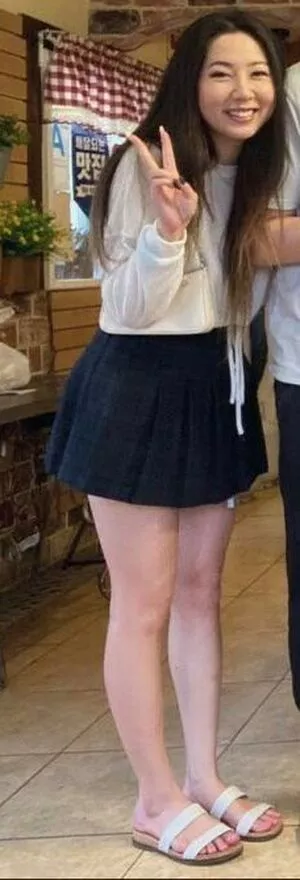 Fuslie OnlyFans Leaked Free Thumbnail Picture - #Z0MGFH5Ae2