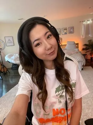 Fuslie OnlyFans Leaked Free Thumbnail Picture - #ZIhQV68Qbt
