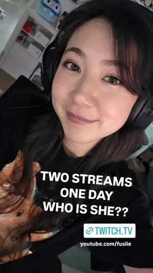 Fuslie OnlyFans Leaked Free Thumbnail Picture - #fyjveBOARr