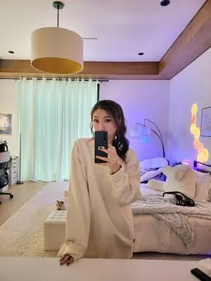 Fuslie OnlyFans Leaked Free Thumbnail Picture - #g1GTE1vFOL