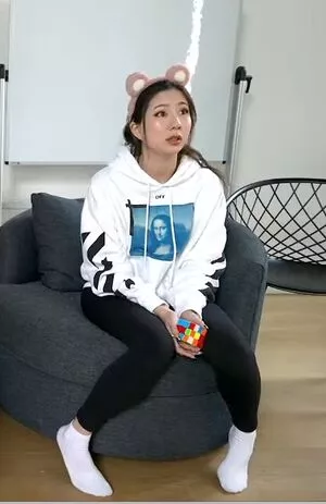 Fuslie OnlyFans Leaked Free Thumbnail Picture - #lnTuVnpp0p