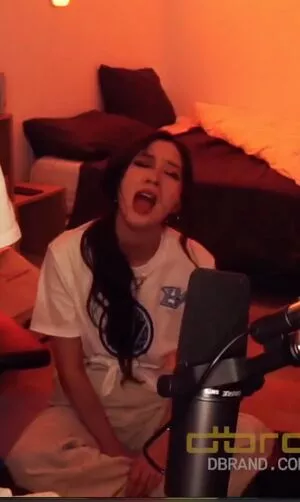 Fuslie OnlyFans Leaked Free Thumbnail Picture - #sw0EXWKltr