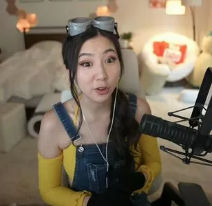 Fuslie OnlyFans Leaked Free Thumbnail Picture - #wWC70nUSpv
