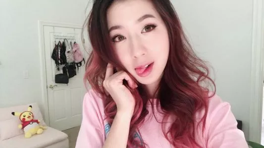 Fuslie OnlyFans Leaked Free Thumbnail Picture - #zf49XNFc4V