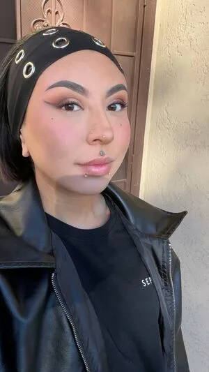 Fvckinggshit OnlyFans Leaked Free Thumbnail Picture - #eM7x2Wklf1