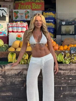 Gabi Lopes OnlyFans Leaked Free Thumbnail Picture - #U6UN10vbV5