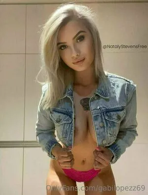 Gabilopezz69 OnlyFans Leaked Free Thumbnail Picture - #feExRyC48J