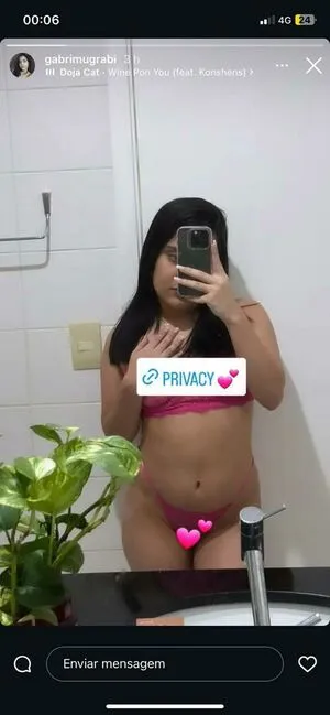Gabriela Mugrabi Thumbnail Picture