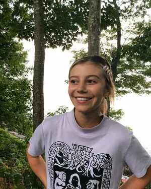 Genevieve Hannelius OnlyFans Leaked Free Thumbnail Picture - #i2t1ALupo7