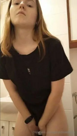 Geraldineebaby OnlyFans Leaked Free Thumbnail Picture - #AvrXCLW78F