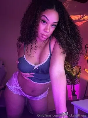 Getthickywithessi OnlyFans Leaked Free Thumbnail Picture - #CjLRrdPt3R