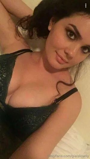 Giaislovely Thumbnail Picture