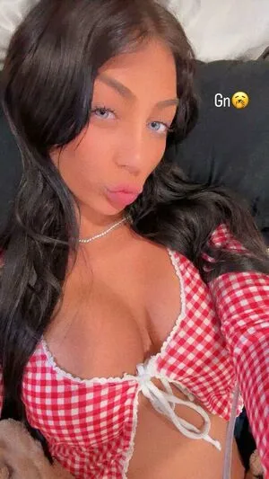 Giannaxtaylor OnlyFans Leaked Free Thumbnail Picture - #DKpSTVTTVM