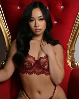 Gina Mai Thumbnail Picture