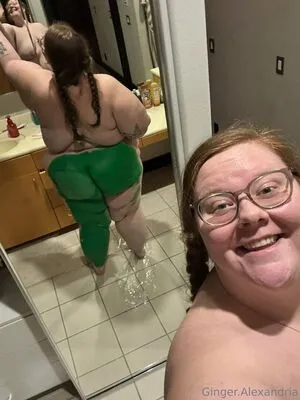 Ginger Alex OnlyFans Leaked Free Thumbnail Picture - #xuSA7K7EnF