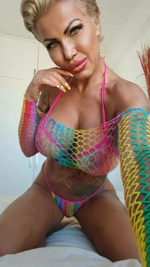 Ginger Costello Thumbnail Picture