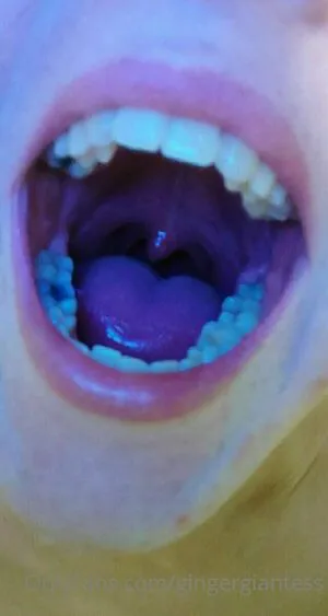 Gingergiantess Thumbnail Picture