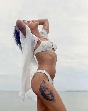 Giovana Fagundes Thumbnail Picture