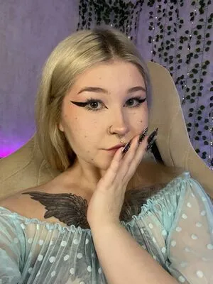 Girl Your Secret Crush Thumbnail Picture