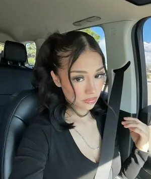 Giselle Pena Thumbnail Picture