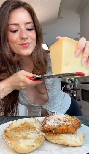 Giulia Bruno Thumbnail Picture
