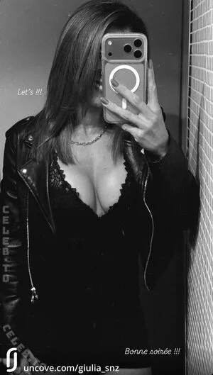 Giulia Sanchez Thumbnail Picture