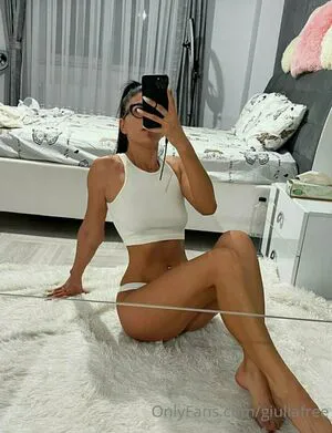 Giuliafree OnlyFans Leaked Free Thumbnail Picture - #t1vV1sWb67