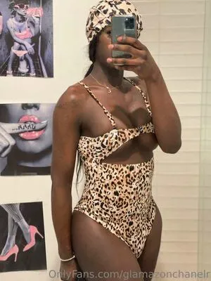 Glamazonchanelr Thumbnail Picture