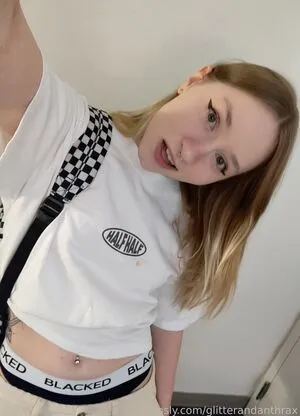 Glitterandanthrax OnlyFans Leaked Free Thumbnail Picture - #abNGLfmoh2