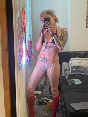 Glitterqueen99 OnlyFans Leaked Free Thumbnail Picture - #6503rF6BbZ