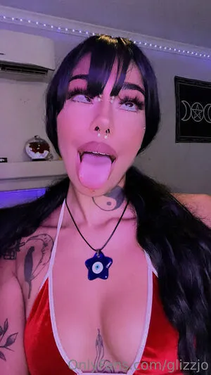 Glizzjo OnlyFans Leaked Free Thumbnail Picture - #5uJz4NEEvS