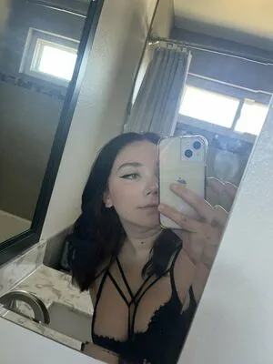 Glizzy Mcguire OnlyFans Leaked Free Thumbnail Picture - #ChRcli7ibc