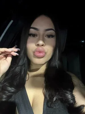 Glodrina OnlyFans Leaked Free Thumbnail Picture - #UG6dJ3rzrt
