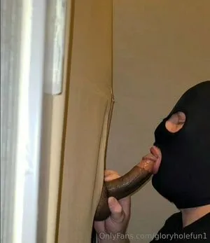 Gloryholefun1 Thumbnail Picture