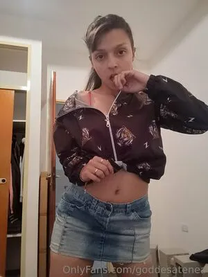 Goddesatenea OnlyFans Leaked Free Thumbnail Picture - #aHocWDBUTM