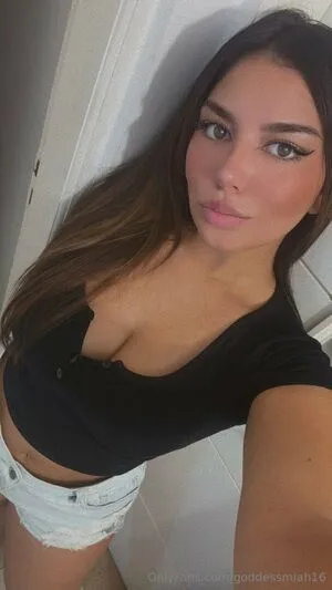 Goddessmiah16 Thumbnail Picture