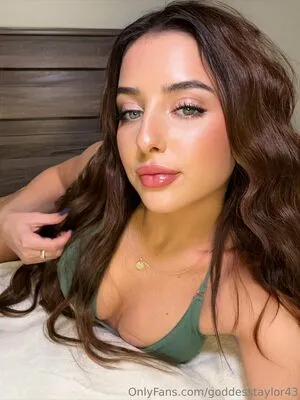 Goddesstaylor43 Thumbnail Picture