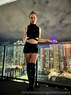 Goddessxoally Thumbnail Picture