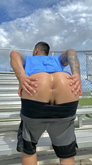 Godofarches1 OnlyFans Leaked Free Thumbnail Picture - #xOLECAlUbN