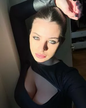 Goldiva Profile Thumbnail