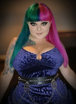 Gothabilly Queen OnlyFans Leaked Free Thumbnail Picture - #iyqKCzQ7cW