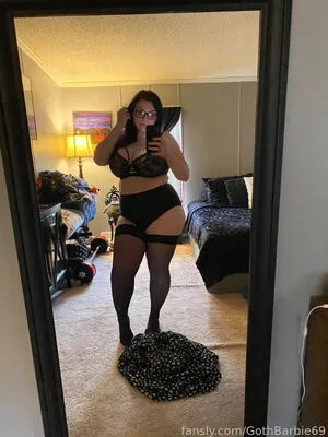 Gothbarbie69 OnlyFans Leaked Free Thumbnail Picture - #8PdcmYEI3n
