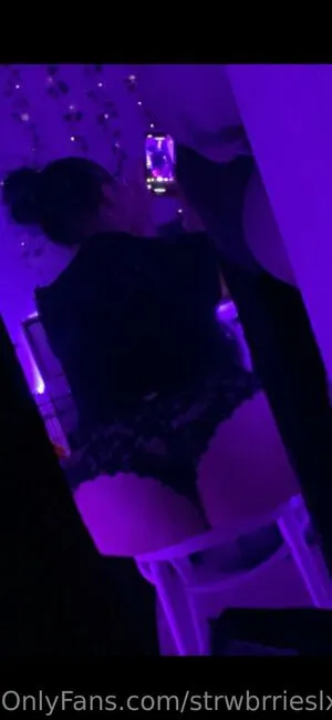 Gothkris420 OnlyFans Leaked Free Thumbnail Picture - #GWcgROGTof